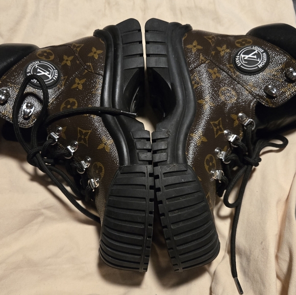 Louis Vuitton Ruby Ranger - Monogram - Picture 3 of 14